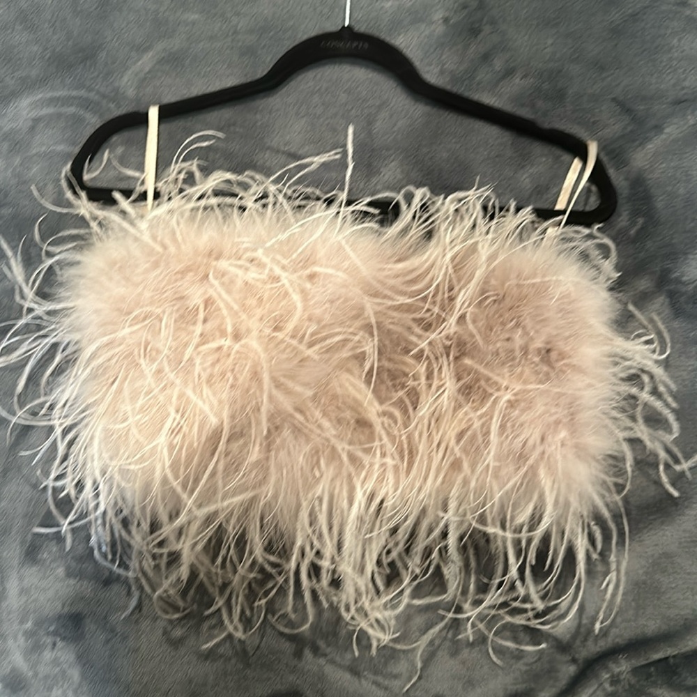 Lamarque feather top